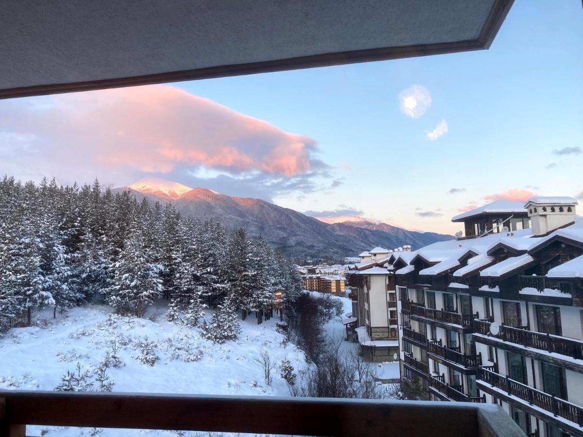 Mirabell Apartment Bansko - Mountain View & Fireplace エクステリア 写真